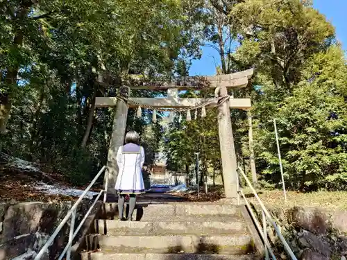 白山神社（御嵩町中）の鳥居