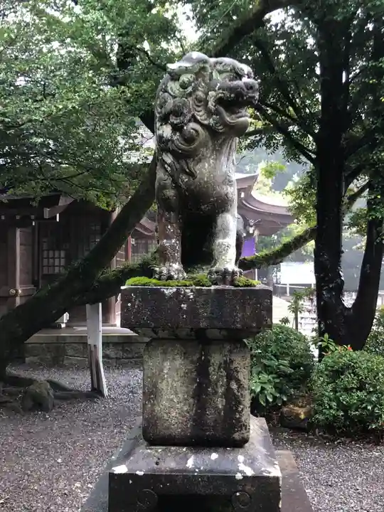 砥鹿神社(里宮)の狛犬