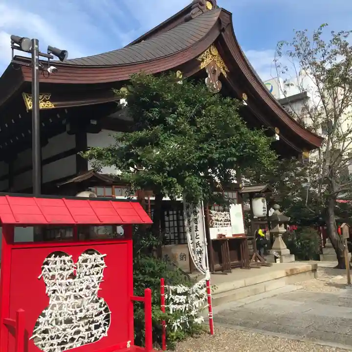 三輪神社の本殿・本堂