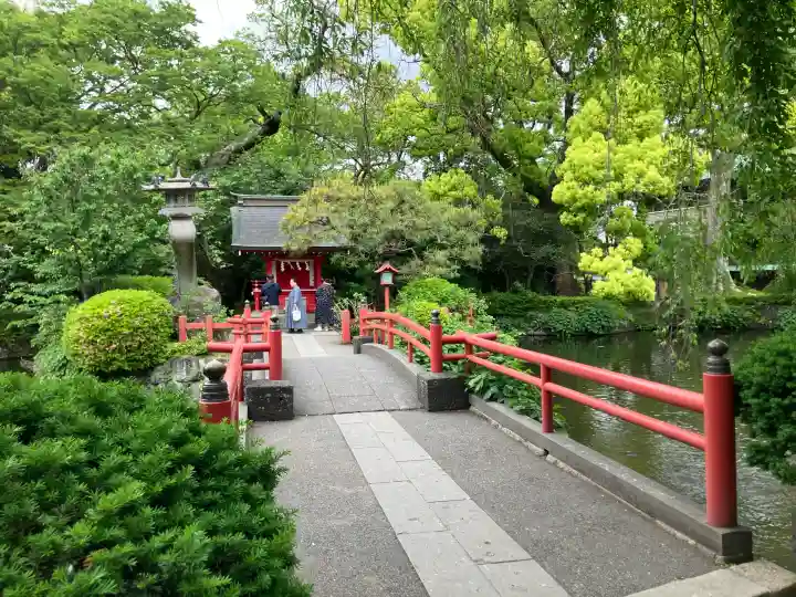三嶋大社の{uncategorized: "未分類", other: "その他", undefined: "問題あり", building: "その他建物", grave: "お墓", sacred_gate: "鳥居", guardian: "狛犬", statue: "像", buddha: "仏像", history: "歴史", nature: "自然", garden: "庭園", animal: "動物", pagoda: "塔", temizu: "手水舎", mountain_gate: "山門・神門", sanctuary: "本殿・本堂", subordinate: "末社・摂社", art: "芸術", scenery: "景色", jizo: "地蔵", ema: "絵馬", goshuin: "御朱印", omikuji: "おみくじ", items: "授与品その他", amulet: "お守り", goshuincho: "御朱印帳", eats: "食事", festival: "お祭り", votive_dance: "神楽", shichigosan: "七五三参", wedding: "結婚式", experience: "体験その他", initially: "初詣", around: "周辺", anti_infection: "感染症対策"}