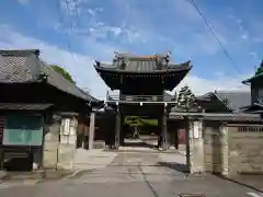 了運寺の山門