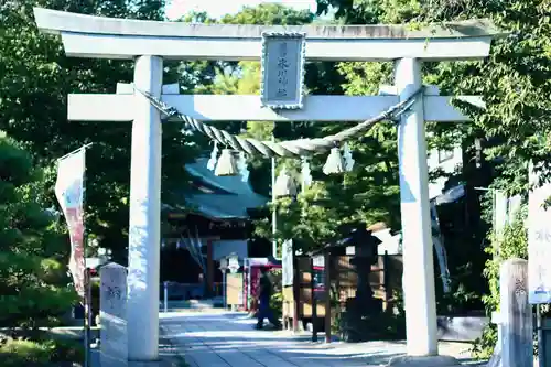 鎮守氷川神社の鳥居