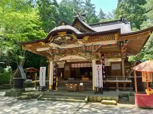 宝登山神社の本殿・本堂
