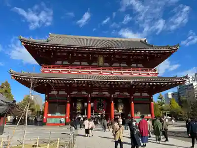 浅草寺の山門・神門