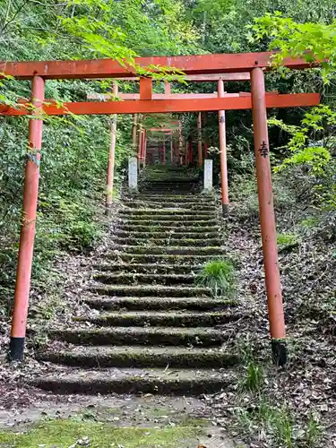 岩室稲荷神社の鳥居