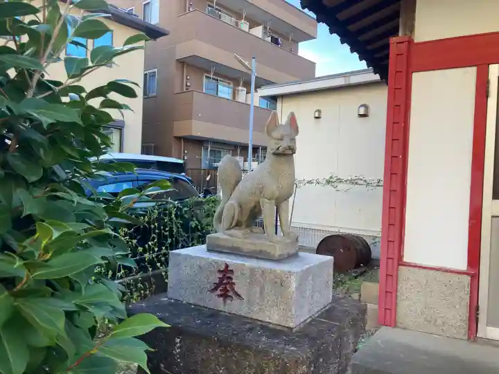 鼻黒稲荷大明神(神奈川県)