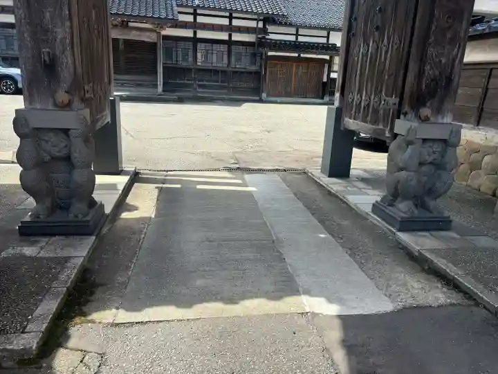 浄安寺(石川県)