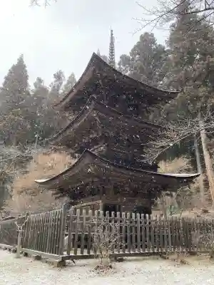 新海三社神社(長野県)