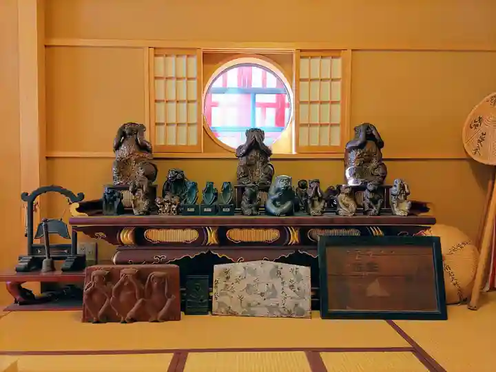 三光寺(三光寺松鷹坊)の狛犬