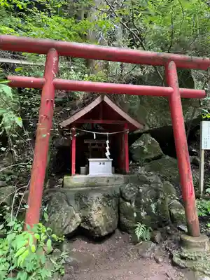 母の白滝神社(山梨県)