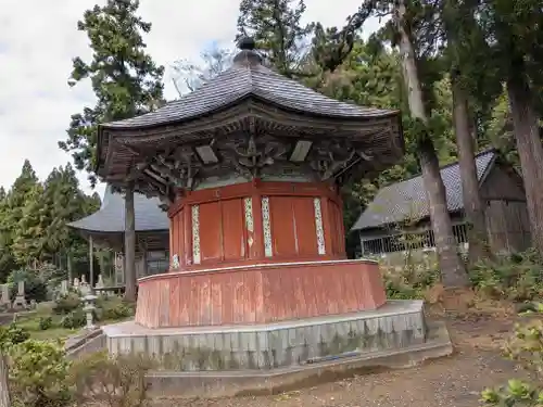 蓮華峯寺(新潟県)