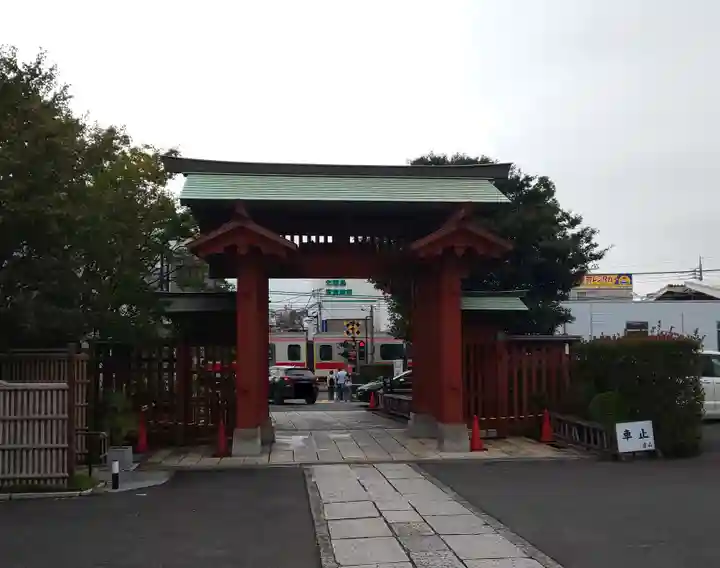 妙蓮寺の山門・神門