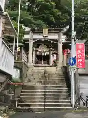 石川町諏訪神社の鳥居