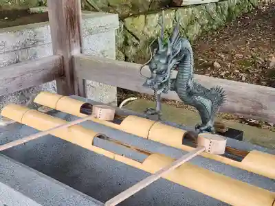 石部神社の手水舎