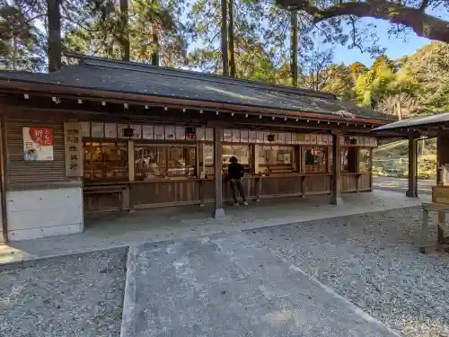 都農神社の{uncategorized: "未分類", other: "その他", undefined: "問題あり", building: "その他建物", grave: "お墓", sacred_gate: "鳥居", guardian: "狛犬", statue: "像", buddha: "仏像", history: "歴史", nature: "自然", garden: "庭園", animal: "動物", pagoda: "塔", temizu: "手水舎", mountain_gate: "山門・神門", sanctuary: "本殿・本堂", subordinate: "末社・摂社", art: "芸術", scenery: "景色", jizo: "地蔵", ema: "絵馬", goshuin: "御朱印", omikuji: "おみくじ", items: "授与品その他", amulet: "お守り", goshuincho: "御朱印帳", eats: "食事", festival: "お祭り", votive_dance: "神楽", shichigosan: "七五三参", wedding: "結婚式", experience: "体験その他", initially: "初詣", around: "周辺", anti_infection: "感染症対策"}