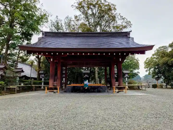 橿原神宮の手水舎
