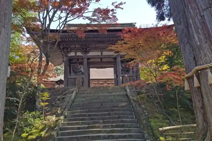 西明寺の山門・神門
