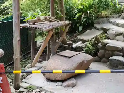 賣布神社の手水舎