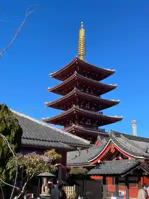 浅草寺の塔