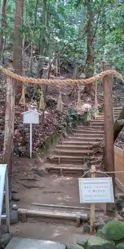 狭井坐大神荒魂神社(狭井神社)(奈良県)