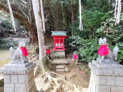 天石門別八倉比売神社の末社