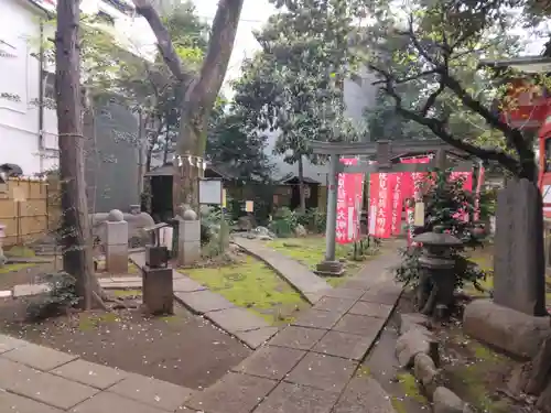 くまくま神社(導きの社 熊野町熊野神社)(東京都)