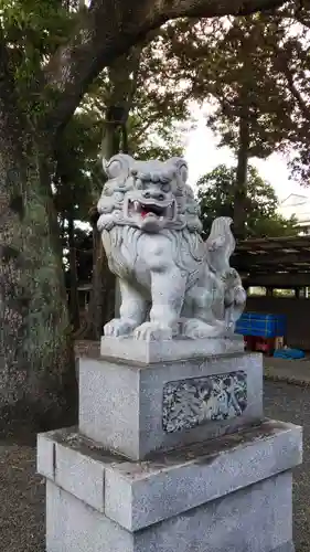 栄田神社の狛犬