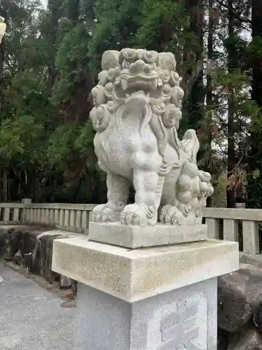 針名神社の{uncategorized: "未分類", other: "その他", undefined: "問題あり", building: "その他建物", grave: "お墓", sacred_gate: "鳥居", guardian: "狛犬", statue: "像", buddha: "仏像", history: "歴史", nature: "自然", garden: "庭園", animal: "動物", pagoda: "塔", temizu: "手水舎", mountain_gate: "山門・神門", sanctuary: "本殿・本堂", subordinate: "末社・摂社", art: "芸術", scenery: "景色", jizo: "地蔵", ema: "絵馬", goshuin: "御朱印", omikuji: "おみくじ", items: "授与品その他", amulet: "お守り", goshuincho: "御朱印帳", eats: "食事", festival: "お祭り", votive_dance: "神楽", shichigosan: "七五三参", wedding: "結婚式", experience: "体験その他", initially: "初詣", around: "周辺", anti_infection: "感染症対策"}