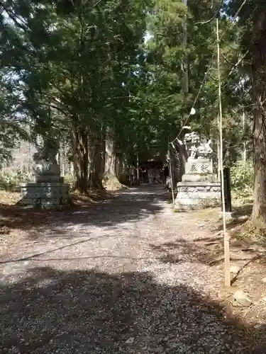 戸隠神社奥社の狛犬