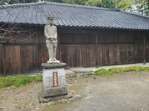 乃木神社の像