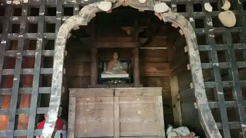 般若院の{uncategorized: "未分類", other: "その他", undefined: "問題あり", building: "その他建物", grave: "お墓", sacred_gate: "鳥居", guardian: "狛犬", statue: "像", buddha: "仏像", history: "歴史", nature: "自然", garden: "庭園", animal: "動物", pagoda: "塔", temizu: "手水舎", mountain_gate: "山門・神門", sanctuary: "本殿・本堂", subordinate: "末社・摂社", art: "芸術", scenery: "景色", jizo: "地蔵", ema: "絵馬", goshuin: "御朱印", omikuji: "おみくじ", items: "授与品その他", amulet: "お守り", goshuincho: "御朱印帳", eats: "食事", festival: "お祭り", votive_dance: "神楽", shichigosan: "七五三参", wedding: "結婚式", experience: "体験その他", initially: "初詣", around: "周辺", anti_infection: "感染症対策"}