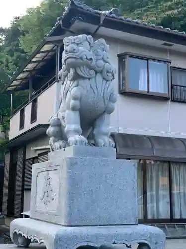 浅間神社の狛犬