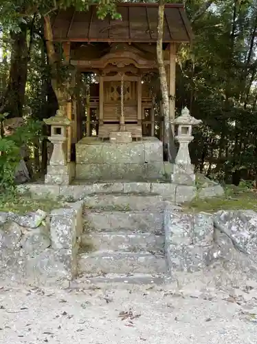 波豆八幡神社の末社・摂社