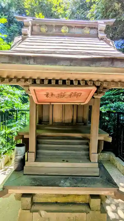 高津比咩神社の末社・摂社