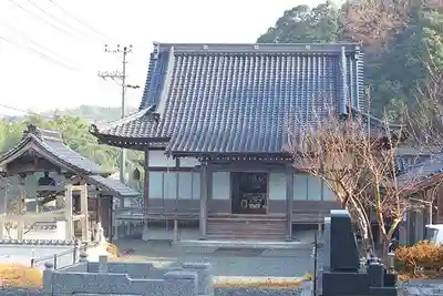 光明寺の本殿・本堂