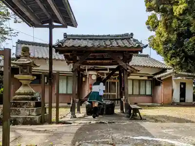 西桑名神社の手水舎