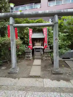 池尻稲荷神社の鳥居