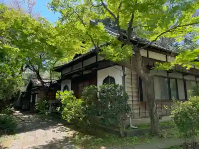 久成寺の{uncategorized: "未分類", other: "その他", undefined: "問題あり", building: "その他建物", grave: "お墓", sacred_gate: "鳥居", guardian: "狛犬", statue: "像", buddha: "仏像", history: "歴史", nature: "自然", garden: "庭園", animal: "動物", pagoda: "塔", temizu: "手水舎", mountain_gate: "山門・神門", sanctuary: "本殿・本堂", subordinate: "末社・摂社", art: "芸術", scenery: "景色", jizo: "地蔵", ema: "絵馬", goshuin: "御朱印", omikuji: "おみくじ", items: "授与品その他", amulet: "お守り", goshuincho: "御朱印帳", eats: "食事", festival: "お祭り", votive_dance: "神楽", shichigosan: "七五三参", wedding: "結婚式", experience: "体験その他", initially: "初詣", around: "周辺", anti_infection: "感染症対策"}