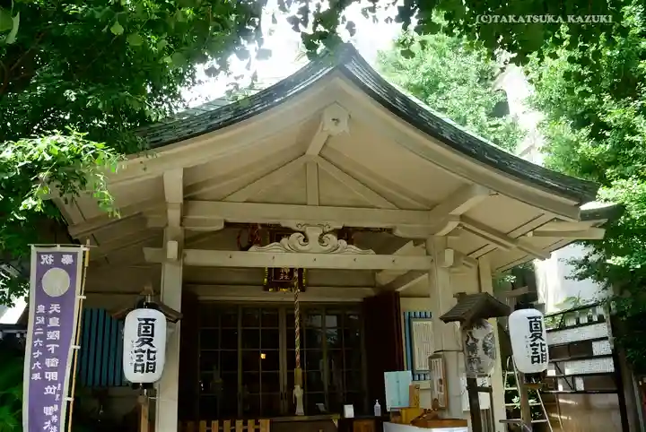 銀杏岡八幡神社の本殿・本堂