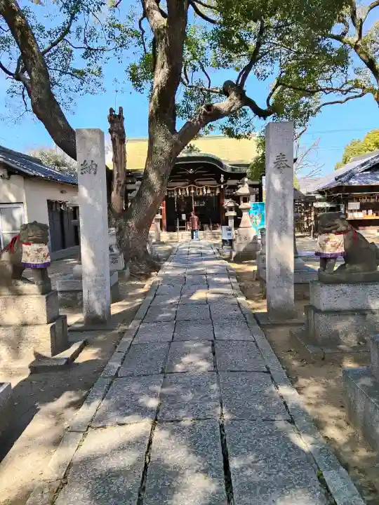 神須牟地神社の{uncategorized: "未分類", other: "その他", undefined: "問題あり", building: "その他建物", grave: "お墓", sacred_gate: "鳥居", guardian: "狛犬", statue: "像", buddha: "仏像", history: "歴史", nature: "自然", garden: "庭園", animal: "動物", pagoda: "塔", temizu: "手水舎", mountain_gate: "山門・神門", sanctuary: "本殿・本堂", subordinate: "末社・摂社", art: "芸術", scenery: "景色", jizo: "地蔵", ema: "絵馬", goshuin: "御朱印", omikuji: "おみくじ", items: "授与品その他", amulet: "お守り", goshuincho: "御朱印帳", eats: "食事", festival: "お祭り", votive_dance: "神楽", shichigosan: "七五三参", wedding: "結婚式", experience: "体験その他", initially: "初詣", around: "周辺", anti_infection: "感染症対策"}