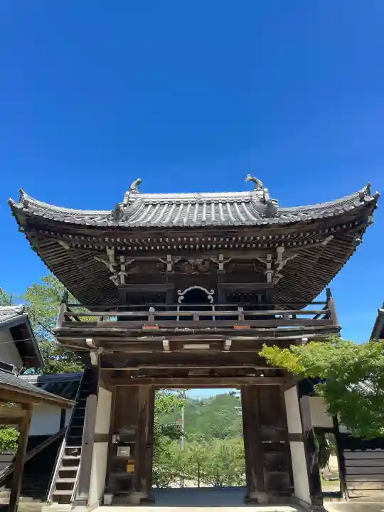 安楽寺の{uncategorized: "未分類", other: "その他", undefined: "問題あり", building: "その他建物", grave: "お墓", sacred_gate: "鳥居", guardian: "狛犬", statue: "像", buddha: "仏像", history: "歴史", nature: "自然", garden: "庭園", animal: "動物", pagoda: "塔", temizu: "手水舎", mountain_gate: "山門・神門", sanctuary: "本殿・本堂", subordinate: "末社・摂社", art: "芸術", scenery: "景色", jizo: "地蔵", ema: "絵馬", goshuin: "御朱印", omikuji: "おみくじ", items: "授与品その他", amulet: "お守り", goshuincho: "御朱印帳", eats: "食事", festival: "お祭り", votive_dance: "神楽", shichigosan: "七五三参", wedding: "結婚式", experience: "体験その他", initially: "初詣", around: "周辺", anti_infection: "感染症対策"}