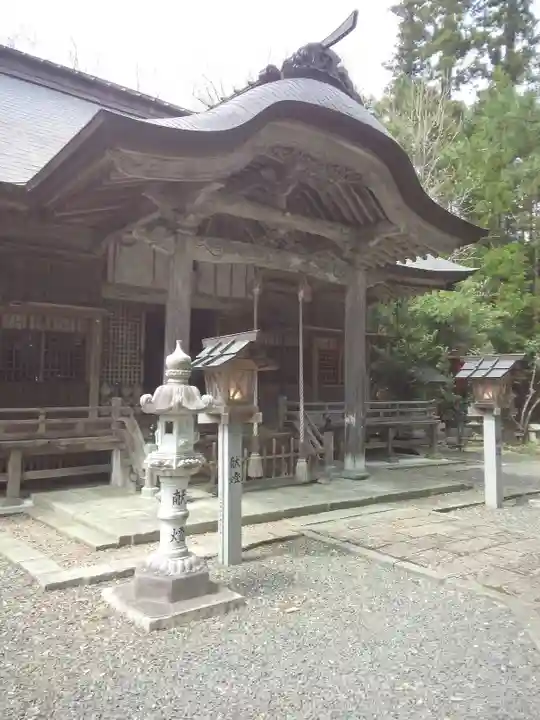 菅船神社の本殿・本堂