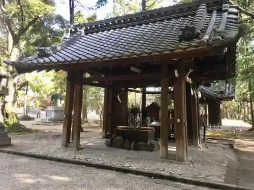 愛知県高浜市春日神社の手水舎