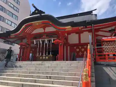 花園神社の本殿・本堂