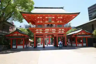 生田神社の山門・神門