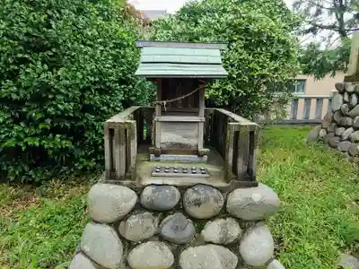 神明社（小路神明社）の末社・摂社