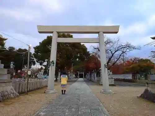 味美白山神社の鳥居