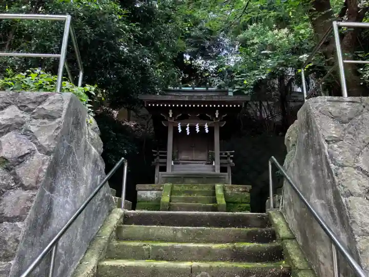 若宮八幡宮の末社・摂社