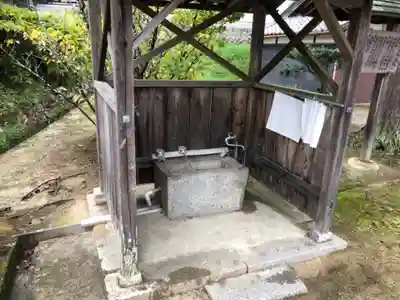 高瀬神社の手水舎