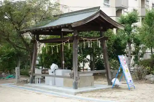日置天神社の手水舎
